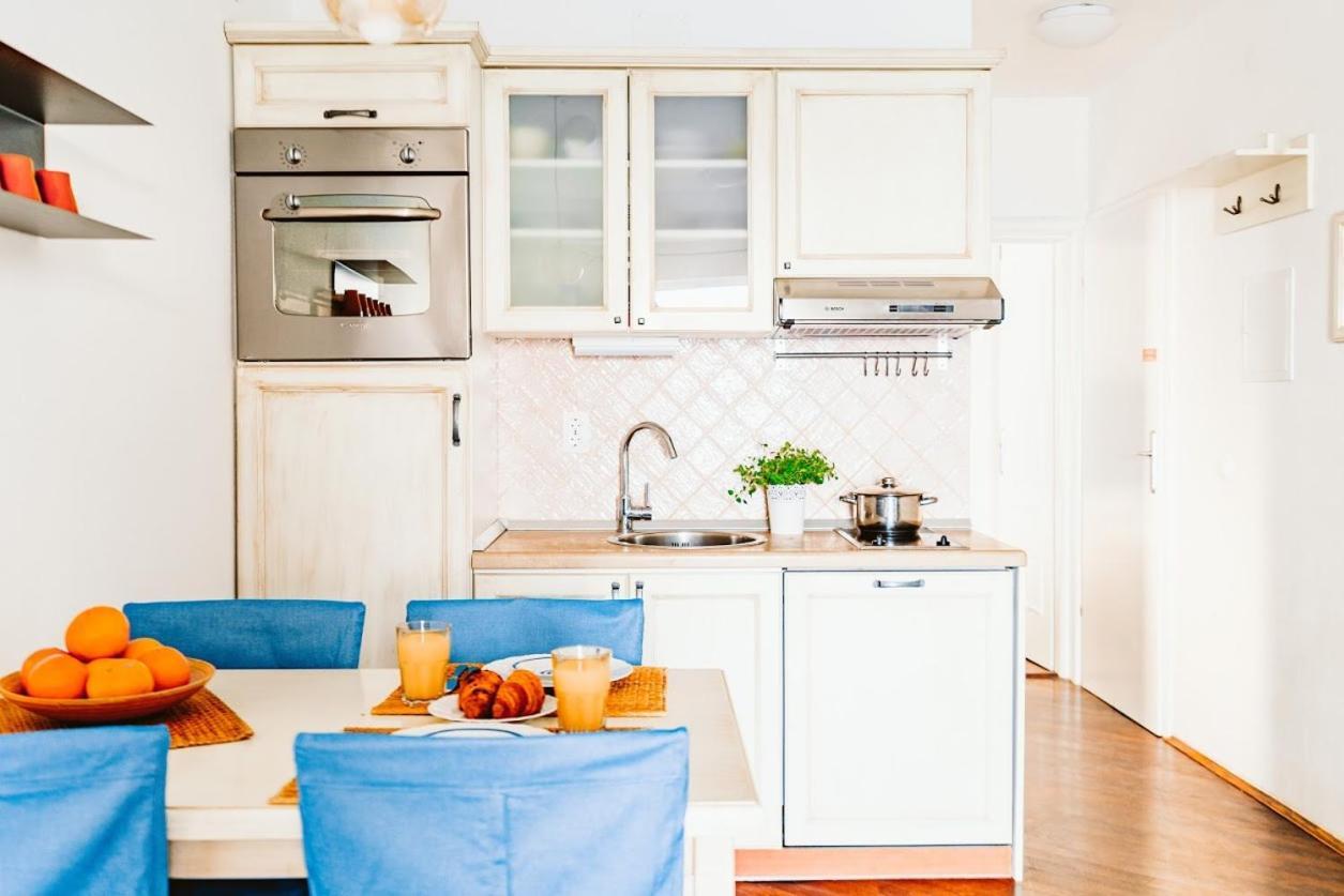 Sutivan Best Apartments 외부 사진